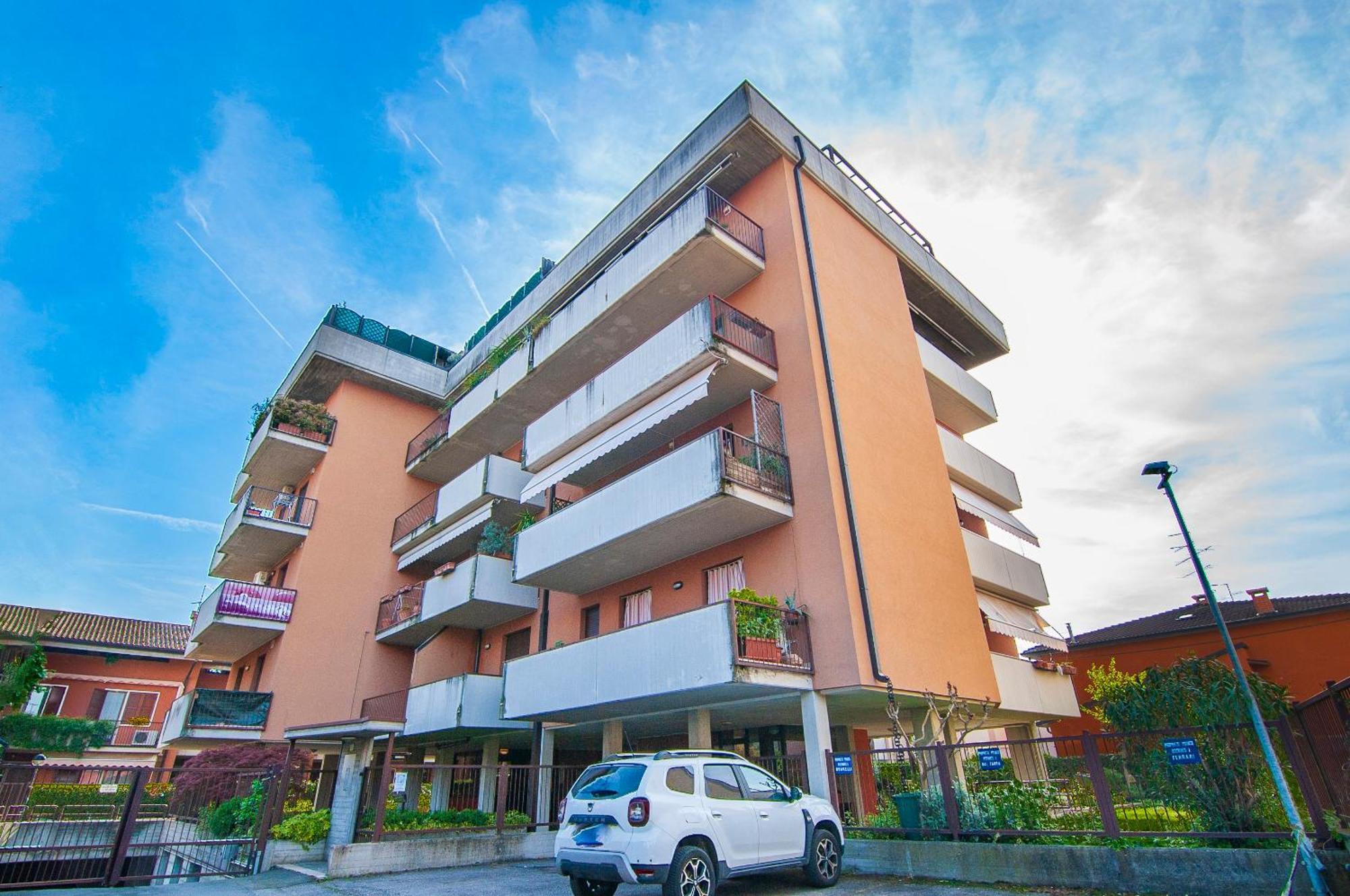 Ferienwohnung Sangiohouse - Parking & Wifi Verona Exterior foto